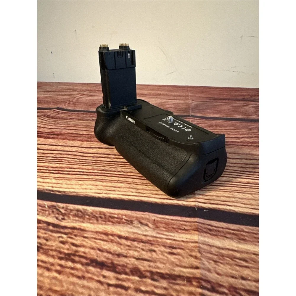 Canon BG-E20 Battery Grip for 5D Mark IV - WORKING